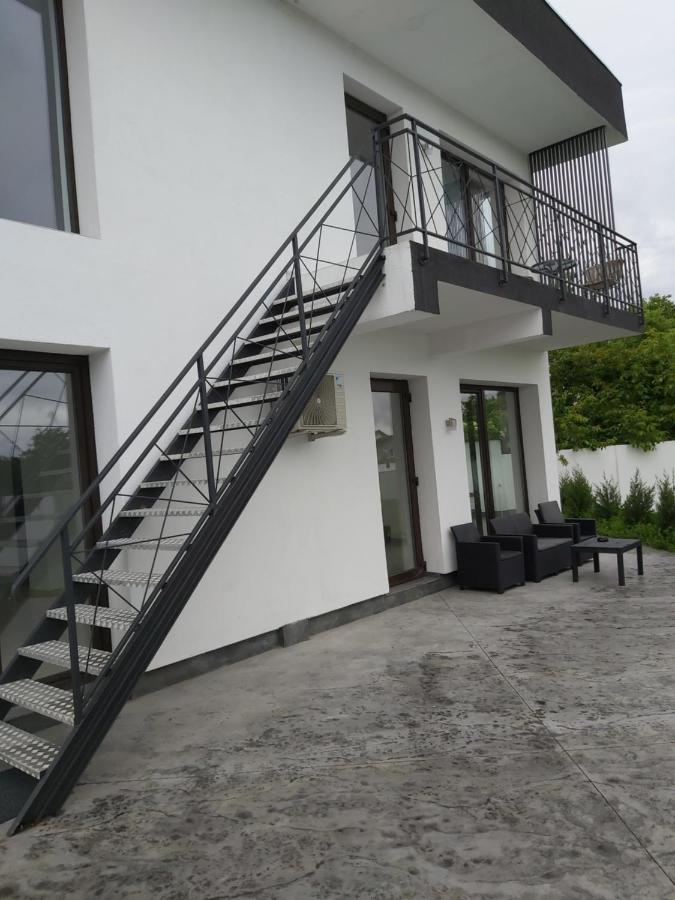 Accent House Apartment Deva Exterior photo